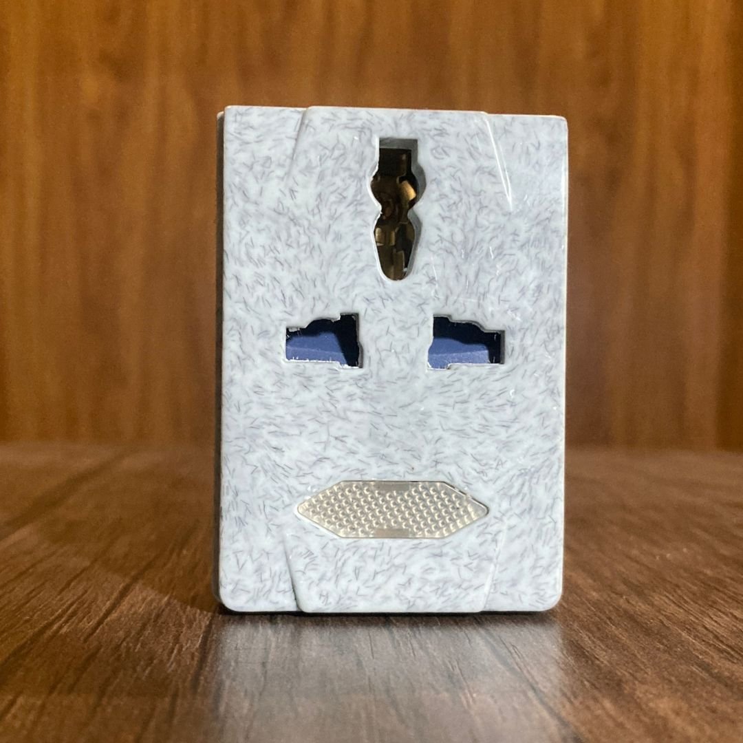 Universal Wall Socket with Indicator